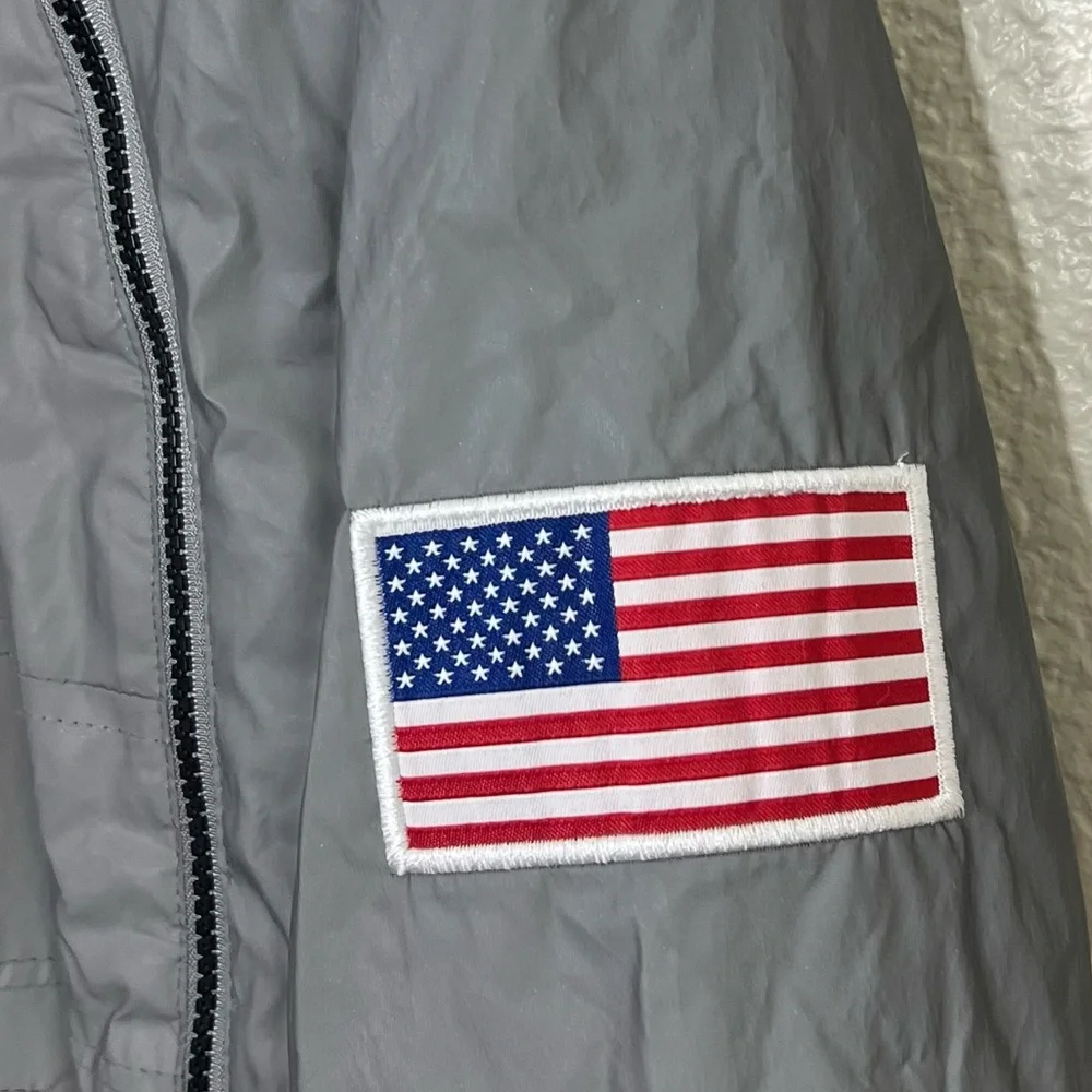 Members Only Space Suit Silver Reflective Pullover Windbreaker Hoodie Size M